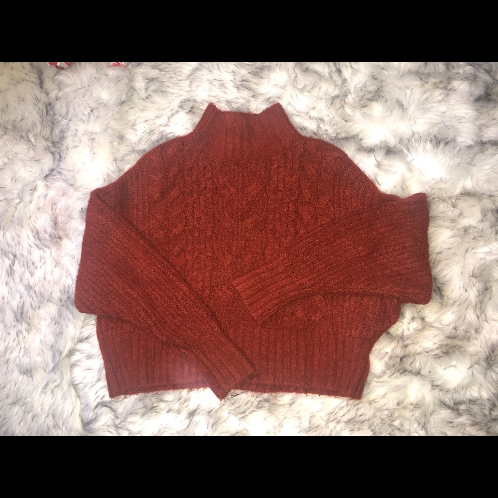 ‼️2 for $25 deal‼️ 

Mock neck sweater.